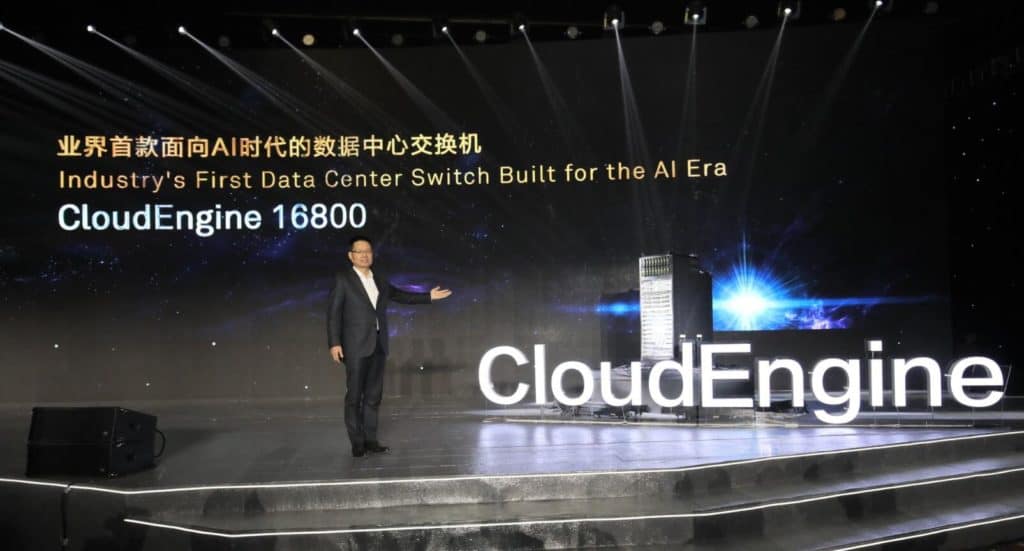 Huawei lanza switch de 400G con chip AI para el mercado de centros de datos