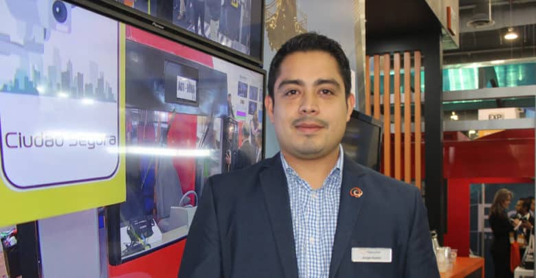Hanwha Techwin monta una ciudad para que los canales puedan visualizar toda la oportunidad de negocio Hanwha Techwin monta una ciudad para que los canales puedan visualizar toda la oportunidad de negocio