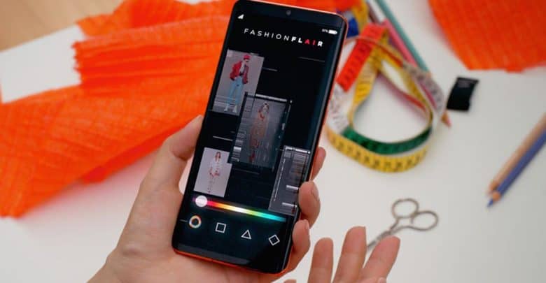 Las IAs también diseñan moda: Primera colección desarrollada en un smartphone