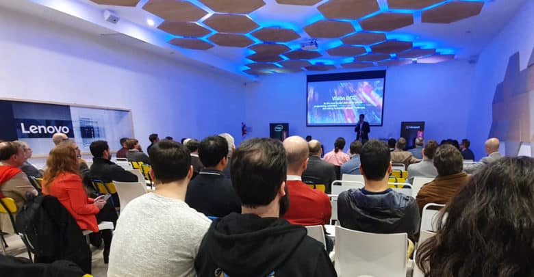 Lenovo presentó soluciones y dispositivos inteligentes para las empresas Lenovo presentó soluciones y dispositivos inteligentes para las empresas
