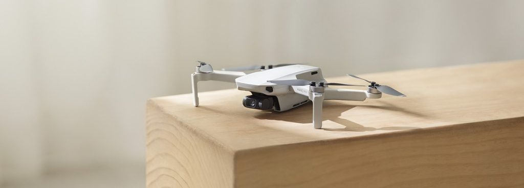 DJI lanza un drone de 249 gramos
