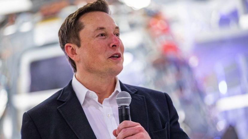 Elon Musk líder de Tesla.
