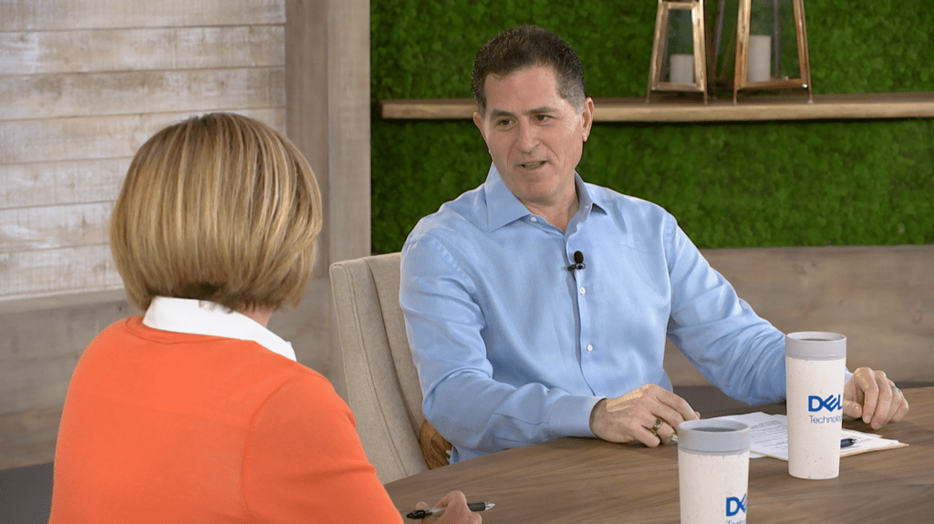 ¿Cuáles fueron los mensajes centrales de Michael Dell en el reciente Summit Unplugged?