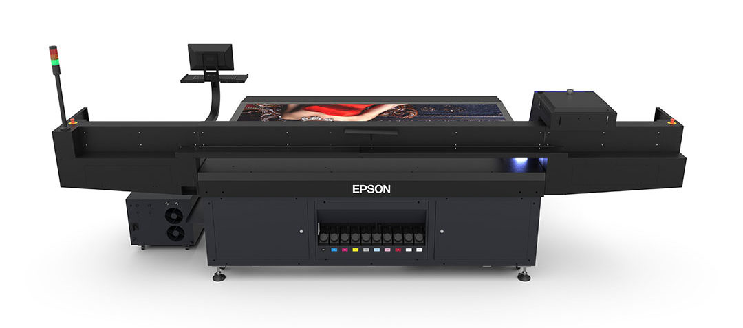 Epson lanza modelo para imprimir señalización y láminas de materiales rígidos