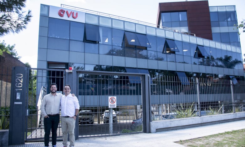 VU inaugura oficinas en Uruguay