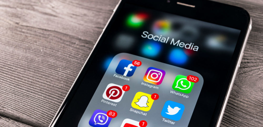 Qué es el Social Commerce y cómo impactará en el consumo en 2025 Qué es el Social Commerce y cómo impactará en el consumo en 2025