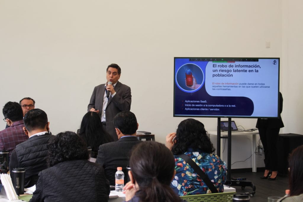 IQSEC: Lo que debes saber de las amenazas y riesgos digitales en México