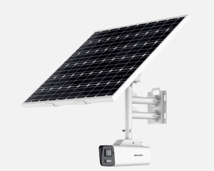 Dos cámaras solares para monitorear grandes extensiones sin necesidad de energía eléctrica