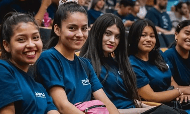 Elit impulsa la capacitación y el empleo joven de la mano de Fundación Empujar Elit impulsa la capacitación y el empleo joven de la mano de Fundación Empujar