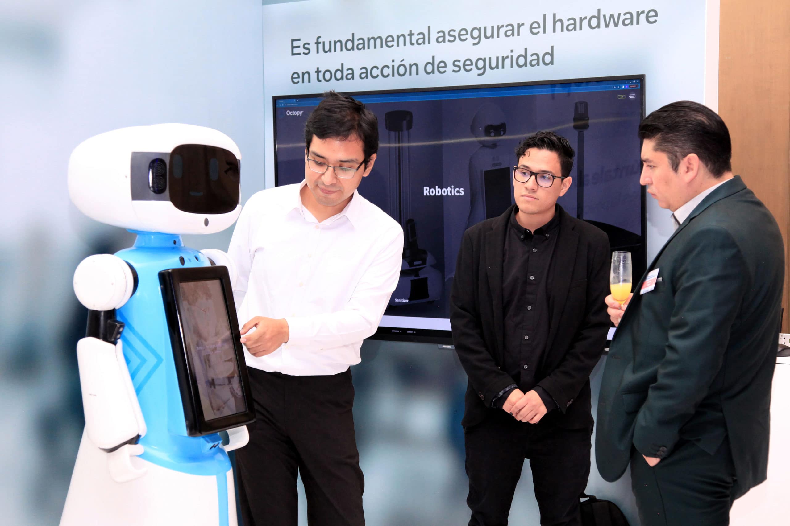 ¿Cómo ayudan las soluciones de Intel en el tema de ciberseguridad?