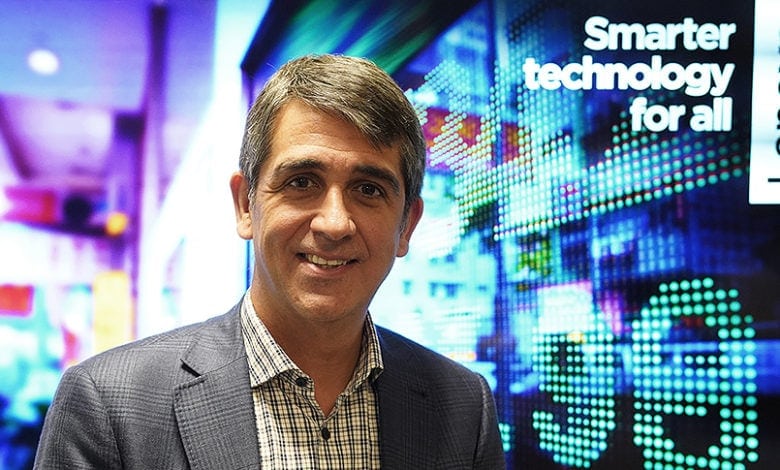 Carlos Ramos, de Lenovo ISG: “Hay que ayudar a los clientes a abandonar las soluciones de blade”