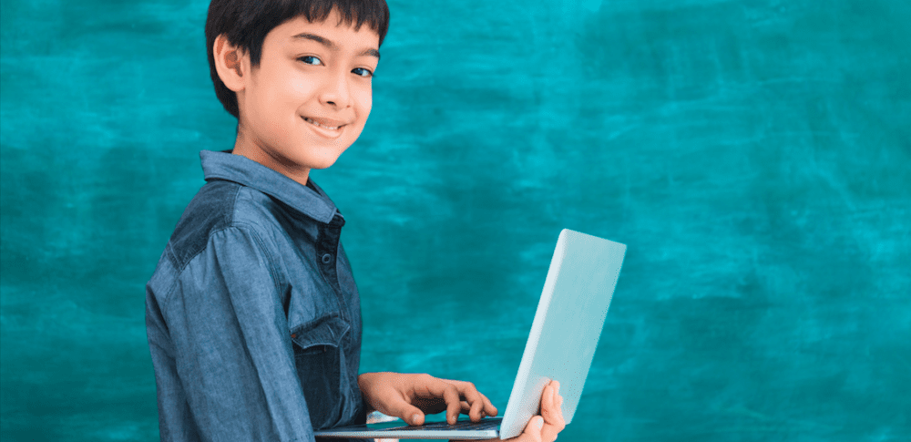 El 60% de los niños latinoamericanos utiliza Internet como herramienta principal para realizar tareas e investigar contenidos escolares.