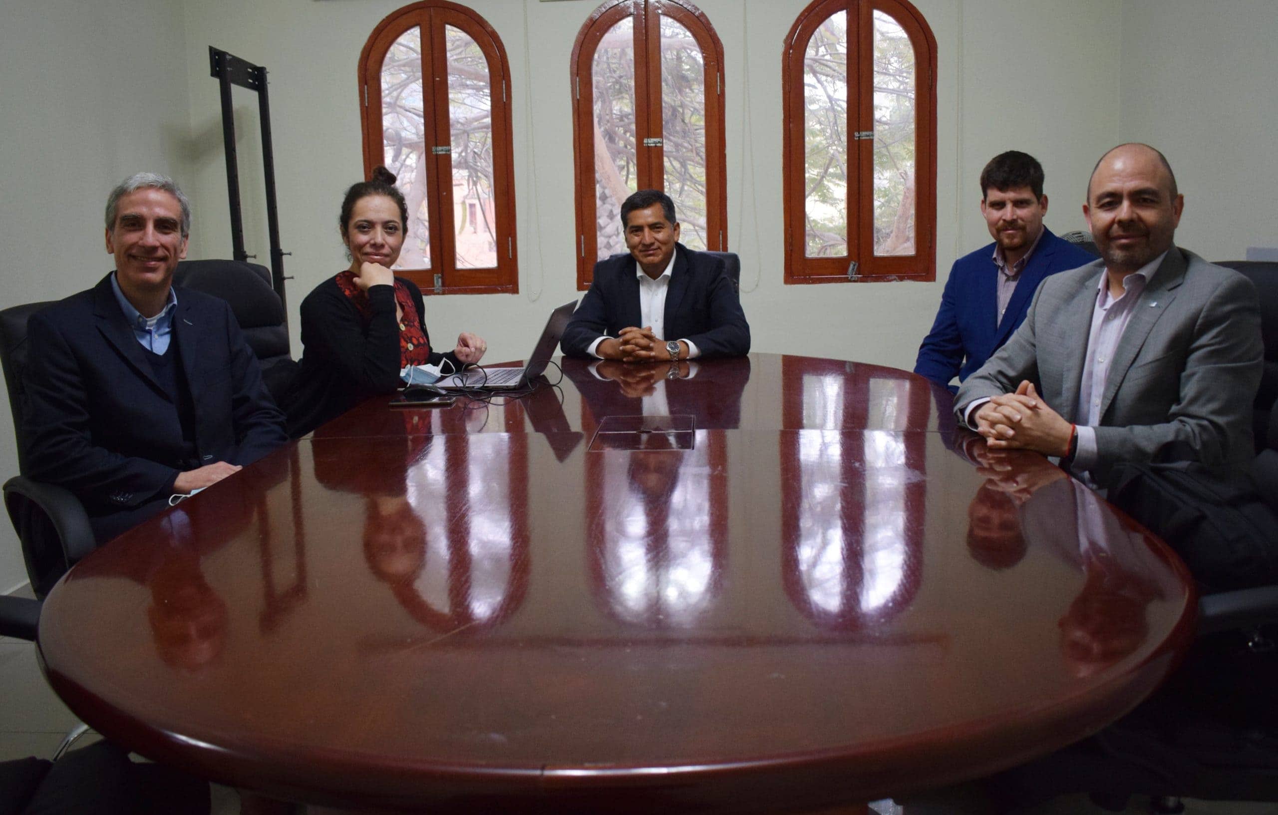 Canon suma a Grupo Ventura a su red de distribuidores en el Perú