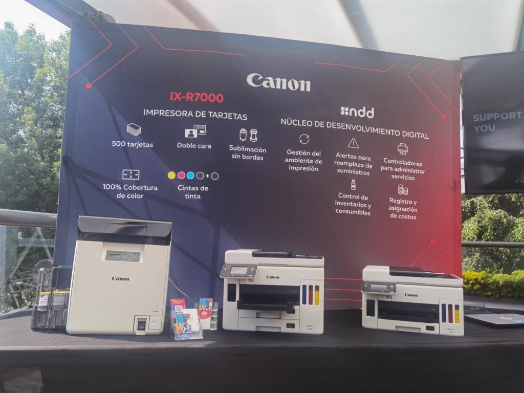 Canon reactiva a las PyMEs con nuevos equipos de impresión y software