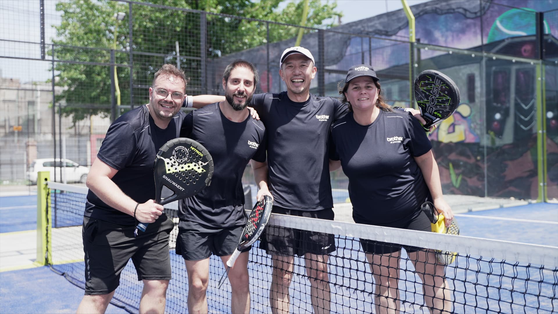 Brother juntó a sus distris en un torneo de padel