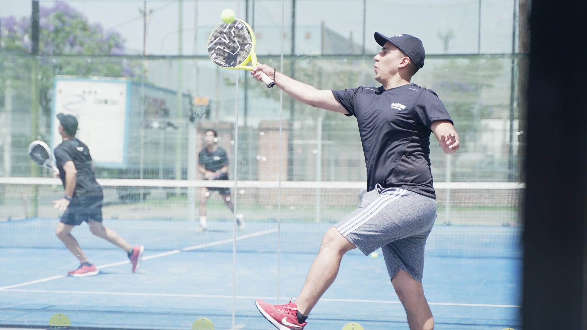 Brother juntó a sus distris en un torneo de padel