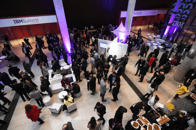 Foto de la concurrencia al IBM Summit Argentina en el CEC de Buenos Aires