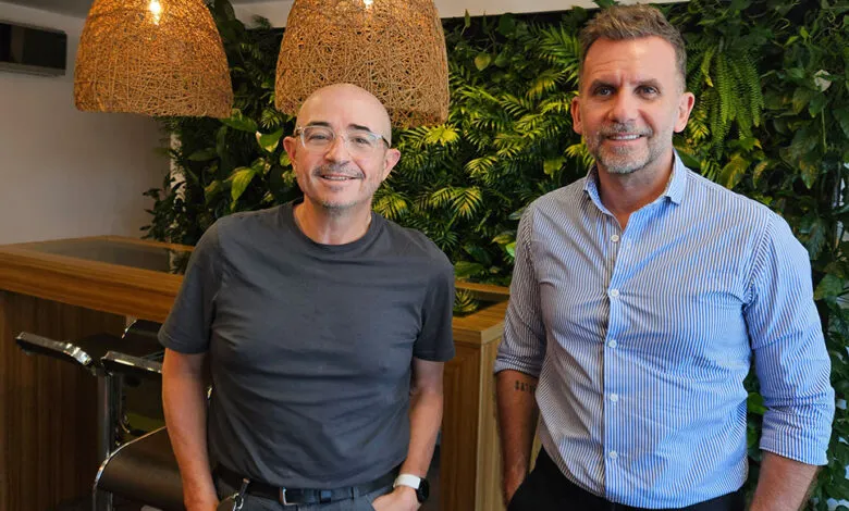 “Microsoft ve una oportunidad muy grande para las empresas de TI en Uruguay” “Microsoft ve una oportunidad muy grande para las empresas de TI en Uruguay”