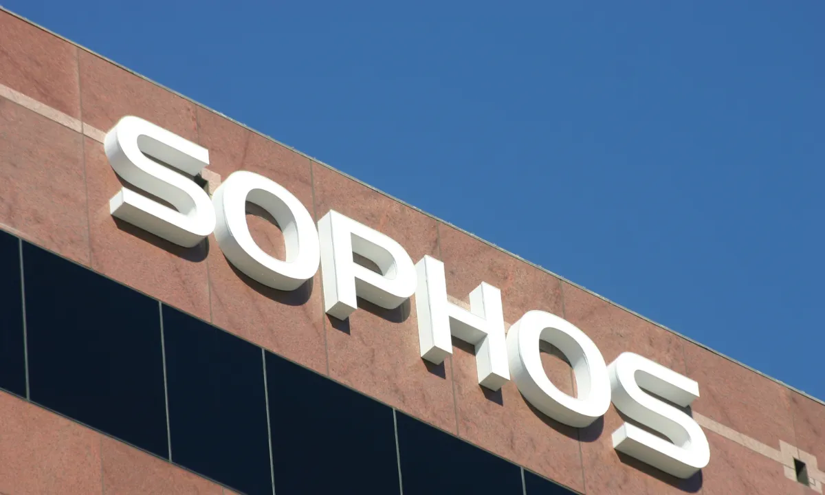 Marcelo Saburo, de Sophos: "La experiencia y el conocimiento compartido son clave en ciberseguridad" La nueva estrategia de canal en América Latina se enfoca en contenido relevante, entrenamiento técnico y apoyo comercial.