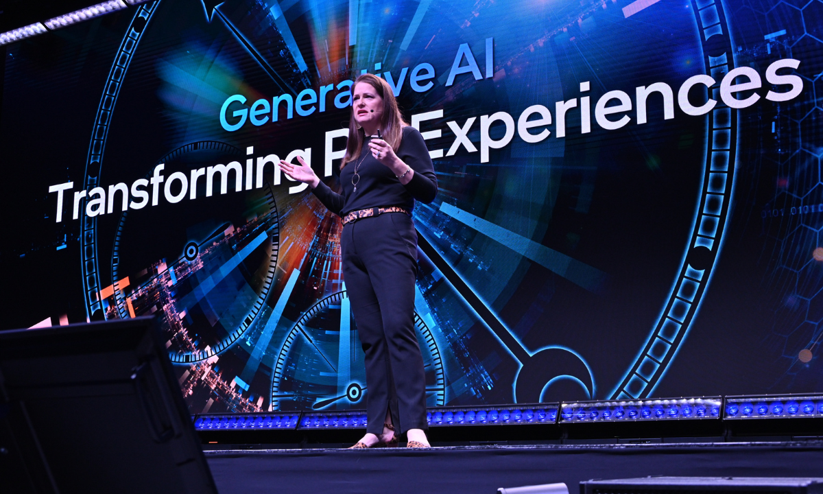 Michelle Johnston Holthaus es vicepresidenta ejecutiva y directora general del Client Computing Group de Intel Corporation.