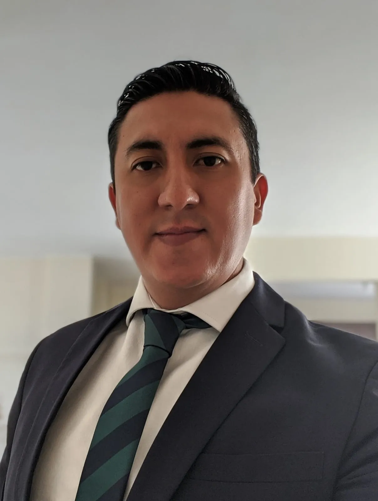 Roberto Cárdenas, Preventa en Licencias OnLine.