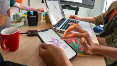 Barco presenta ClickShare Conference: sistema de conferencias inalámbrico para reuniones híbridas