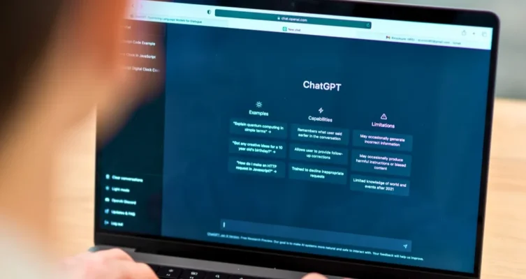 Modelos como ChatGPT reavivan el conflicto sobre el uso de contenido protegido para entrenamiento algorítmico.