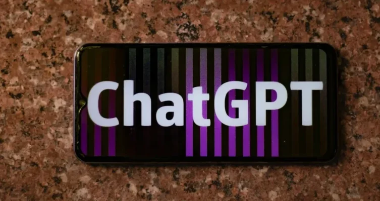OpenAI amplía las capacidades de ChatGPT con nuevos modelos y funciones de voz.