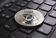 Ethereum se posiciona como el motor tecnológico del ecosistema cripto, impulsando aplicaciones DeFi, NFT y contratos inteligentes.