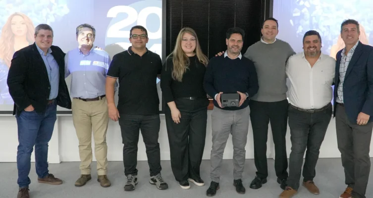 Epson junto a distribuidores de Paraguay y Uruguay.