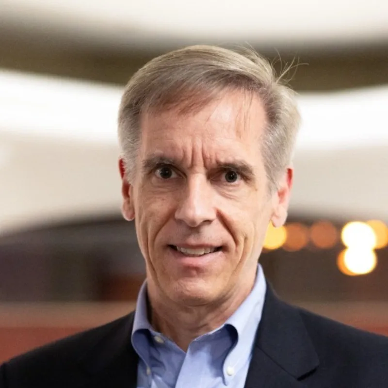Lisa Spelman liderará Cornelis Networks en su expansión en IA Gunnar Gunnarsson, cofundador y vicepresidente de entrega de soluciones y soporte de Cornelis Networks.