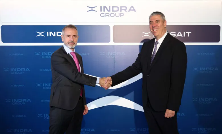 Anuncian el lanzamiento de Indra Group como nueva marca corporativa Marc Murtra y José Vicente de los Mozos de Indra Group.
