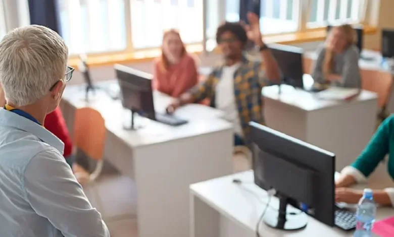 Oracle inicia inscripciones para ONE, su programa gratuito de formación en tecnología e inteligencia artificial Participantes del programa Oracle Next Education acceden a formación gratuita en tecnologías clave como IA, ciencia de datos y desarrollo back-end.