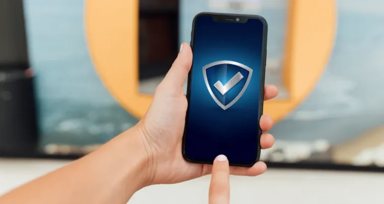 El celular se convirtió en el canal principal para buscar, comparar y comprar productos tecnológicos.