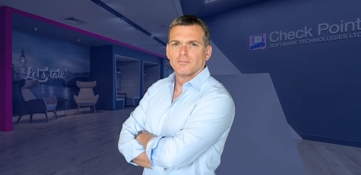 Nadav Zafrir se convierte en CEO de Check Point Software y Gil Shwed, nuevo presidente ejecutivo Nadav Zafrir se convierte en CEO de Check Point Software y Gil Shwed, nuevo presidente ejecutivo