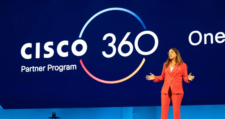 Elisabeth De Dobbeleer , senior vice presidente cisco partner program
