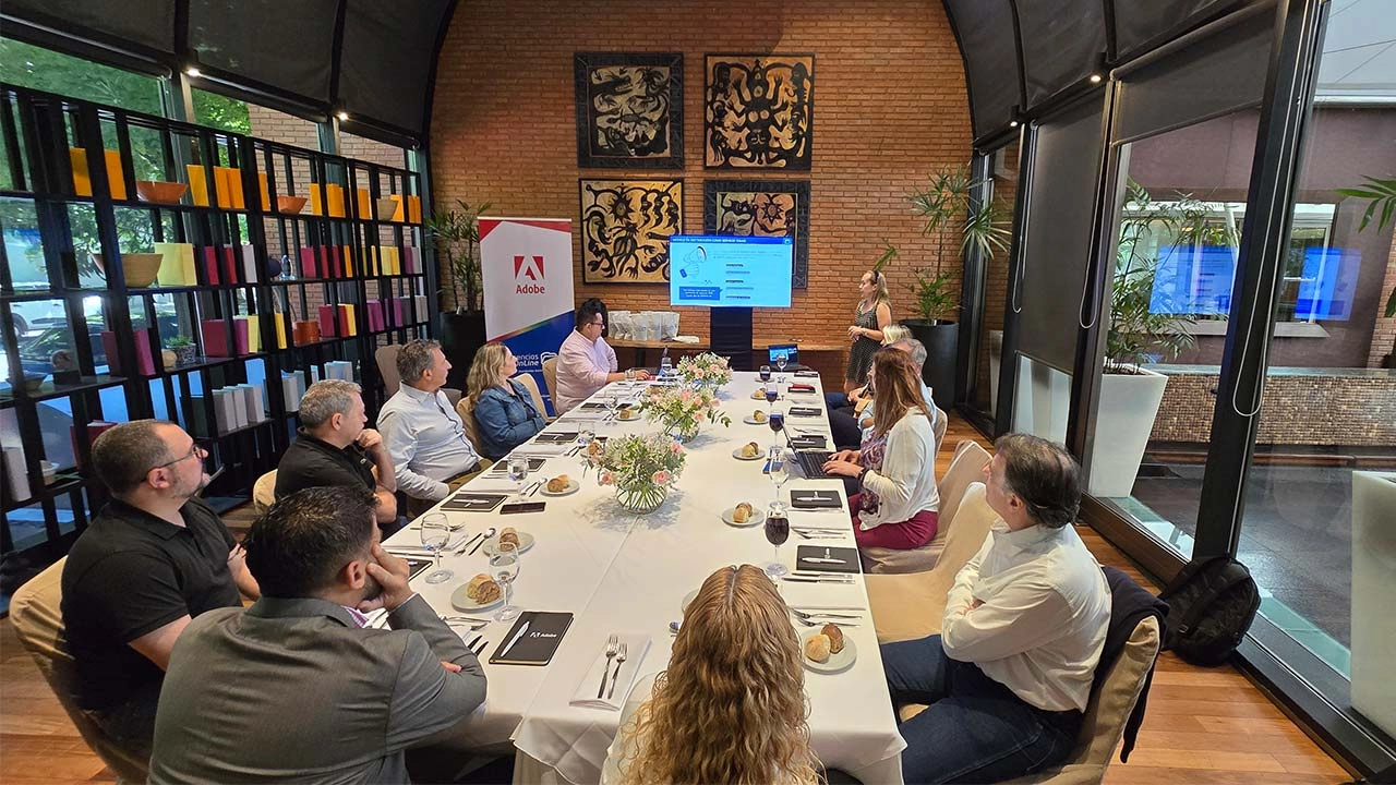 Licencias OnLine comienza a distribuir Adobe en Argentina, Uruguay, Paraguay y Ecuador Licencias OnLine comienza a distribuir Adobe en Argentina, Uruguay, Paraguay y Ecuador