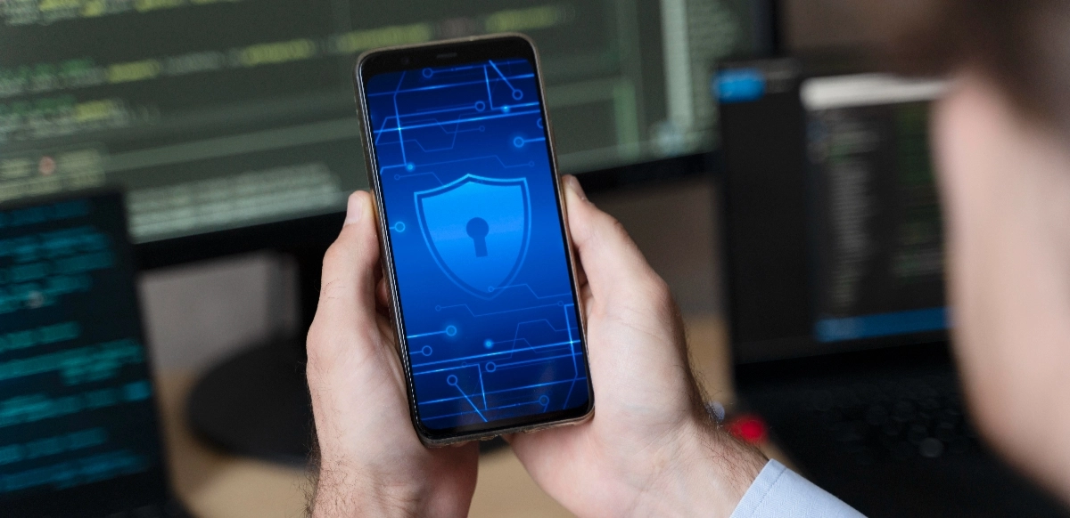 DeepSeek bloqueado en Italia: privacidad y regulación en debate.