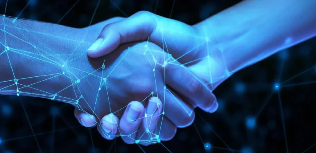 La alianza incluye programas de formación y acompañamiento técnico para los socios del canal.