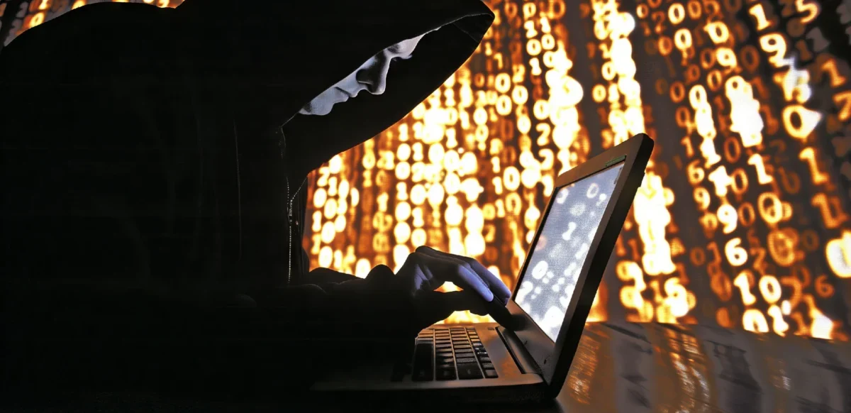 Los atacantes explotaron debilidades humanas mediante ingeniería social y manipulación de interfaces para vulnerar una billetera fría de Bybit y sustraer 1.500 millones de dólares en Ethereum.