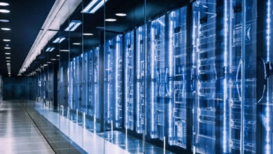 Lenovo apuesta por soluciones energéticamente eficientes para centros de datos, incluyendo tecnologías avanzadas como la inteligencia artificial.