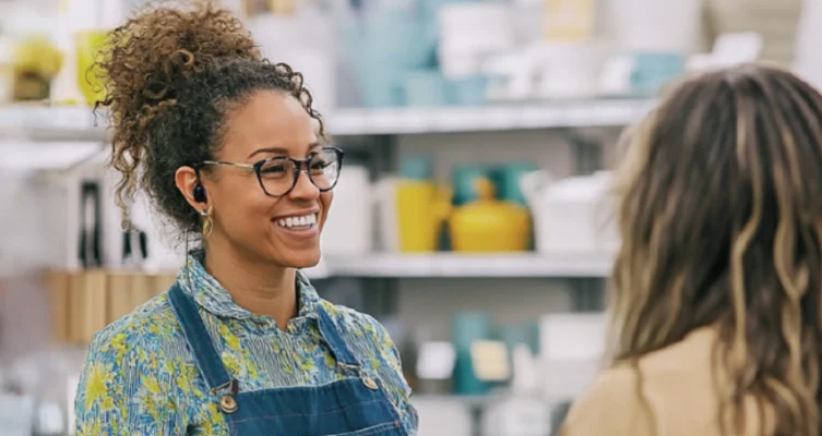 Theatro sirve a minoristas estadounidenses conocidos en una amplia gama de categorías de comercio.