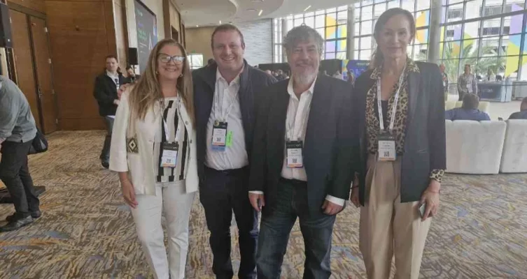 El equipo de Licencias OnLine, presente en el VeeamON 25, compartiendo su visión estratégica sobre cómo fortalecer las relaciones con los socios de canal y potenciar la protección de datos.