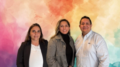 Daniela De Felice, Brand Development Manager de LOL, Jeisy Rodriguez, Senior Channel Account Manager de Adobe para Latam y Bautista Hoyos, Gerente de Canales de Latam de Adobe.