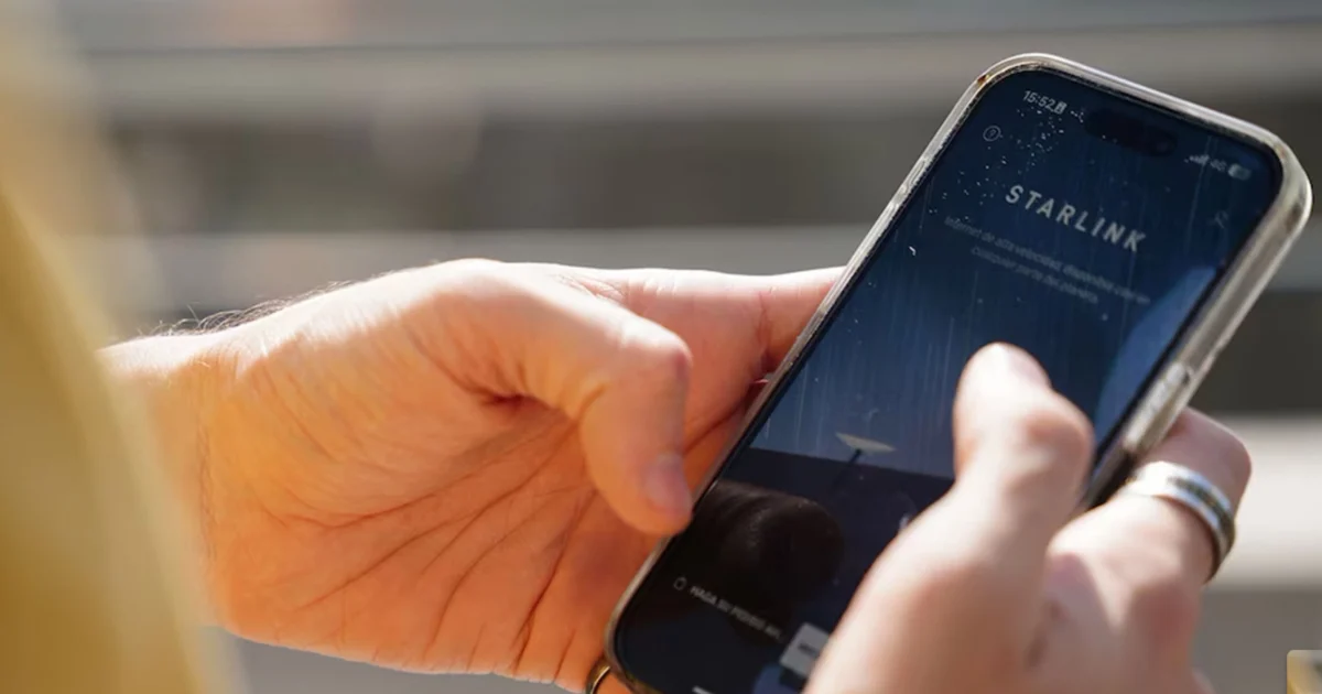 Starlink ya conecta celulares desde el espacio en América Latina: quiénes pueden usarlo Starlink inicia en la región su servicio de conectividad satelital directa para celulares