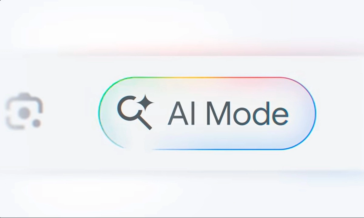 Google Marketing Live 2025: la inteligencia artificial está potenciando a la industria publicitaria La “Visión general creada por IA” y el “AI Mode” transforman la experiencia de búsqueda, integrando anuncios relevantes directamente en los resultados generados por inteligencia artificial.