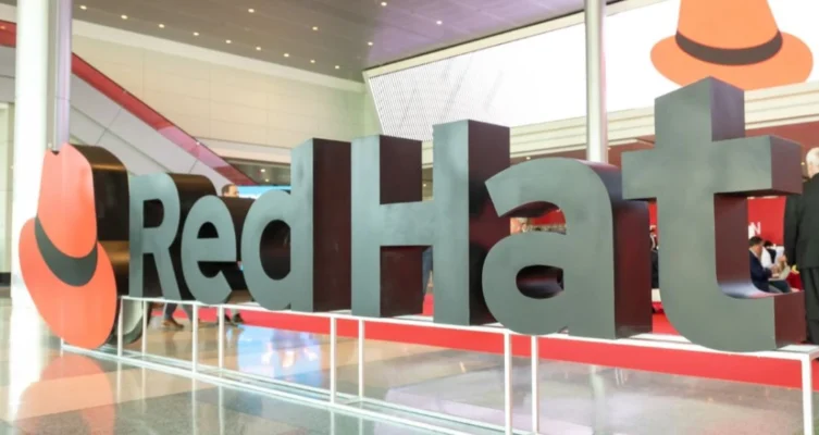 Red Hat continúa transformando su ecosistema de partners con un enfoque global unificado, simplificando procesos y ofreciendo incentivos más accesibles para fomentar el crecimiento y la flexibilidad de sus colaboradores.