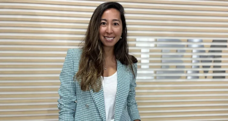 Paula Horita, Data, AI, Automation & Sustainability Principal Sales Manager APU.