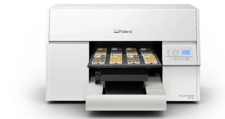 La nueva impresora plana UV VersaSTUDIO BF-16.