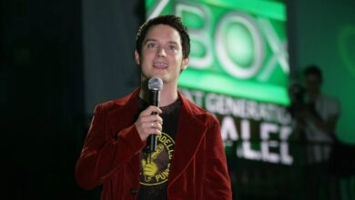 El actor Elijah Wood fue el encargado de presentar la consola de Microsoft en MTV.